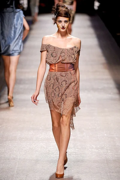 Look 31